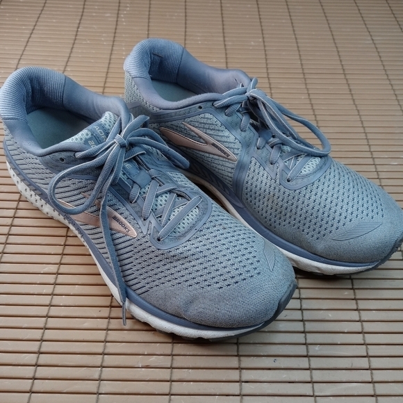 Brooks Adrenaline GTS 20 Gray Running Shoes Womens Size 11. 303pm - Picture 2 of 10